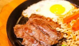 头条爆料牛排视频,从选材到烹饪，头条视频带你领略美食魅力